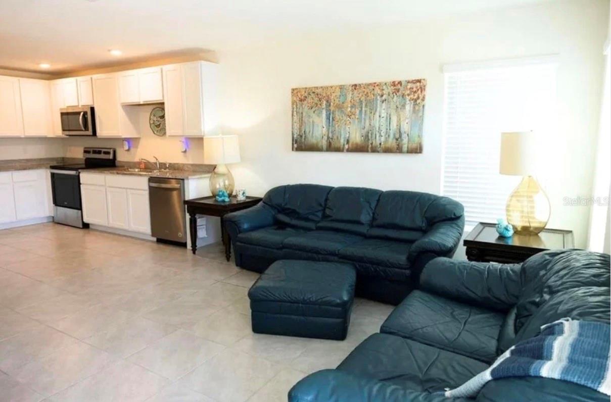 BELLA LAGO PH I - Residential