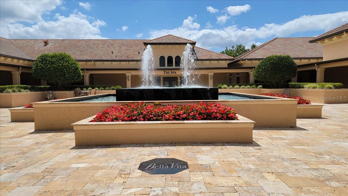 WOODSIDE - Residential