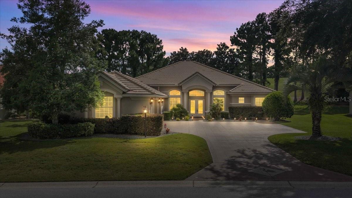 WOODSIDE - Residential