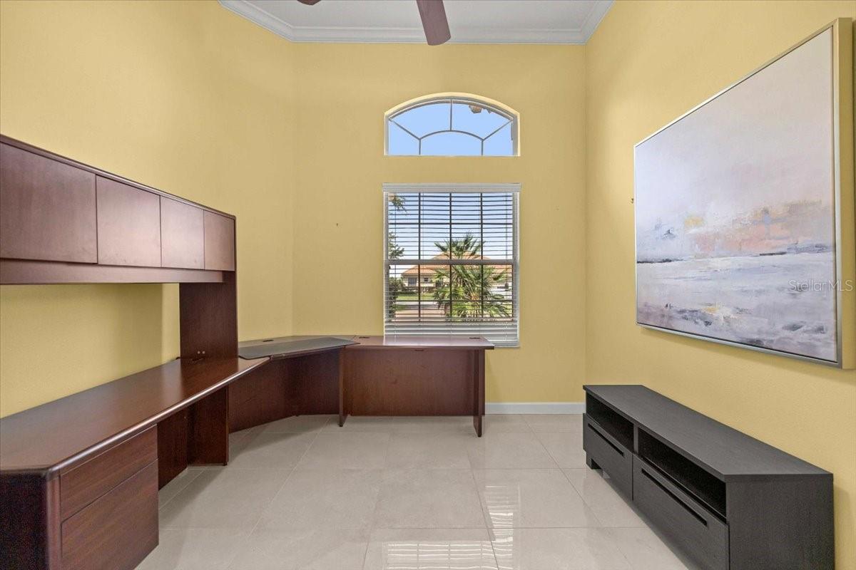 WOODSIDE - Residential