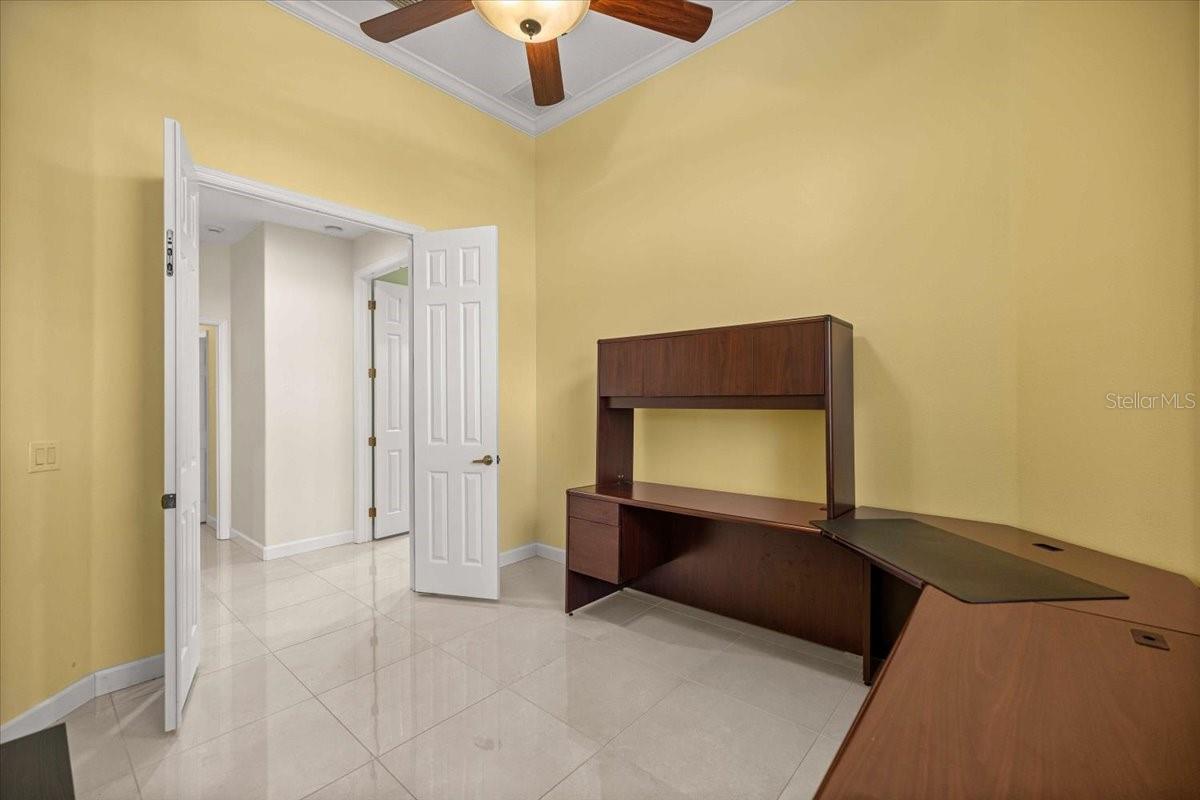 WOODSIDE - Residential