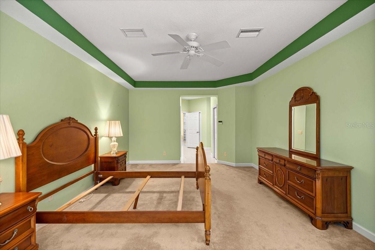 WOODSIDE - Residential