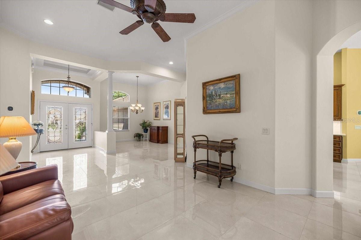 WOODSIDE - Residential