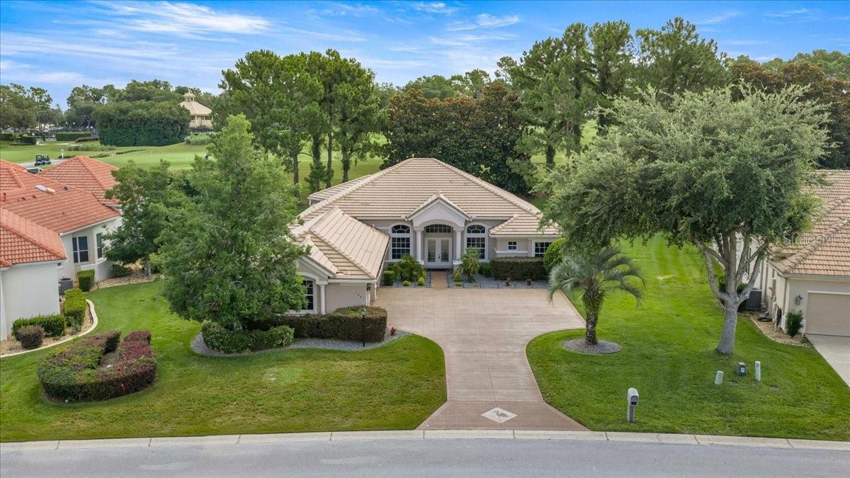 WOODSIDE - Residential