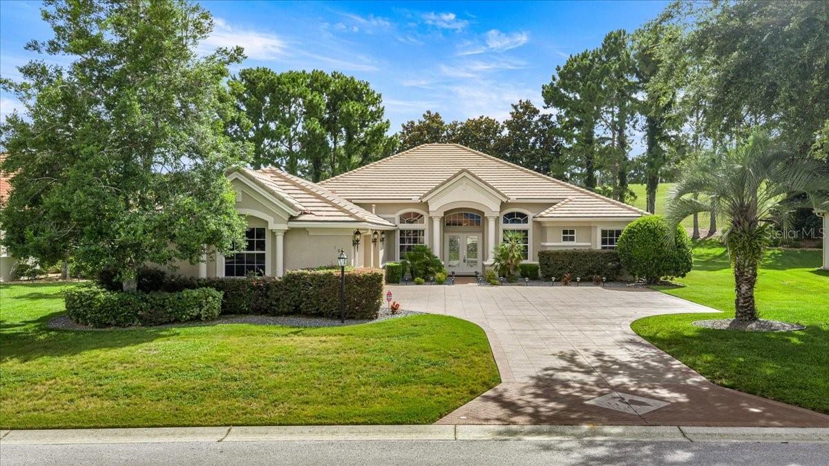 WOODSIDE - Residential