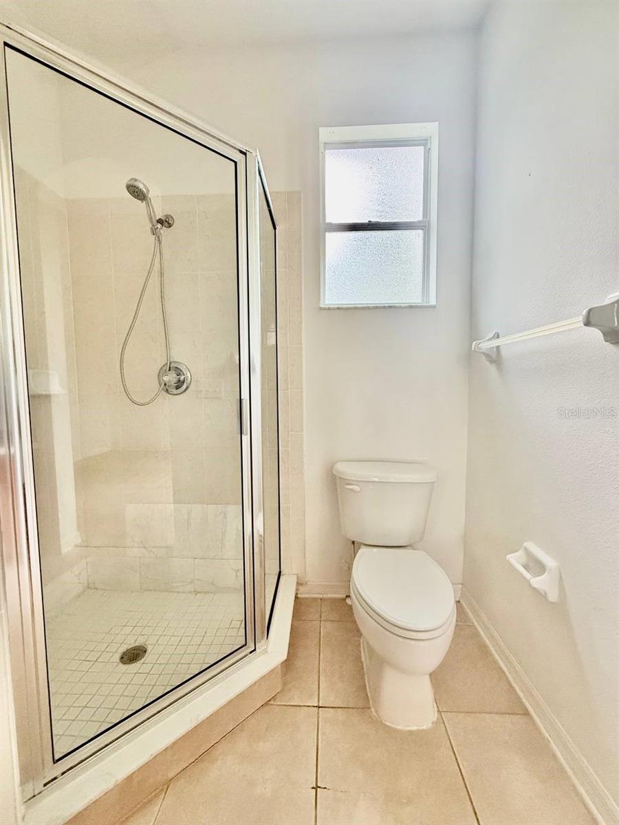 STONE RIDGE AT HIGHWOODS PRESE - Residential Lease