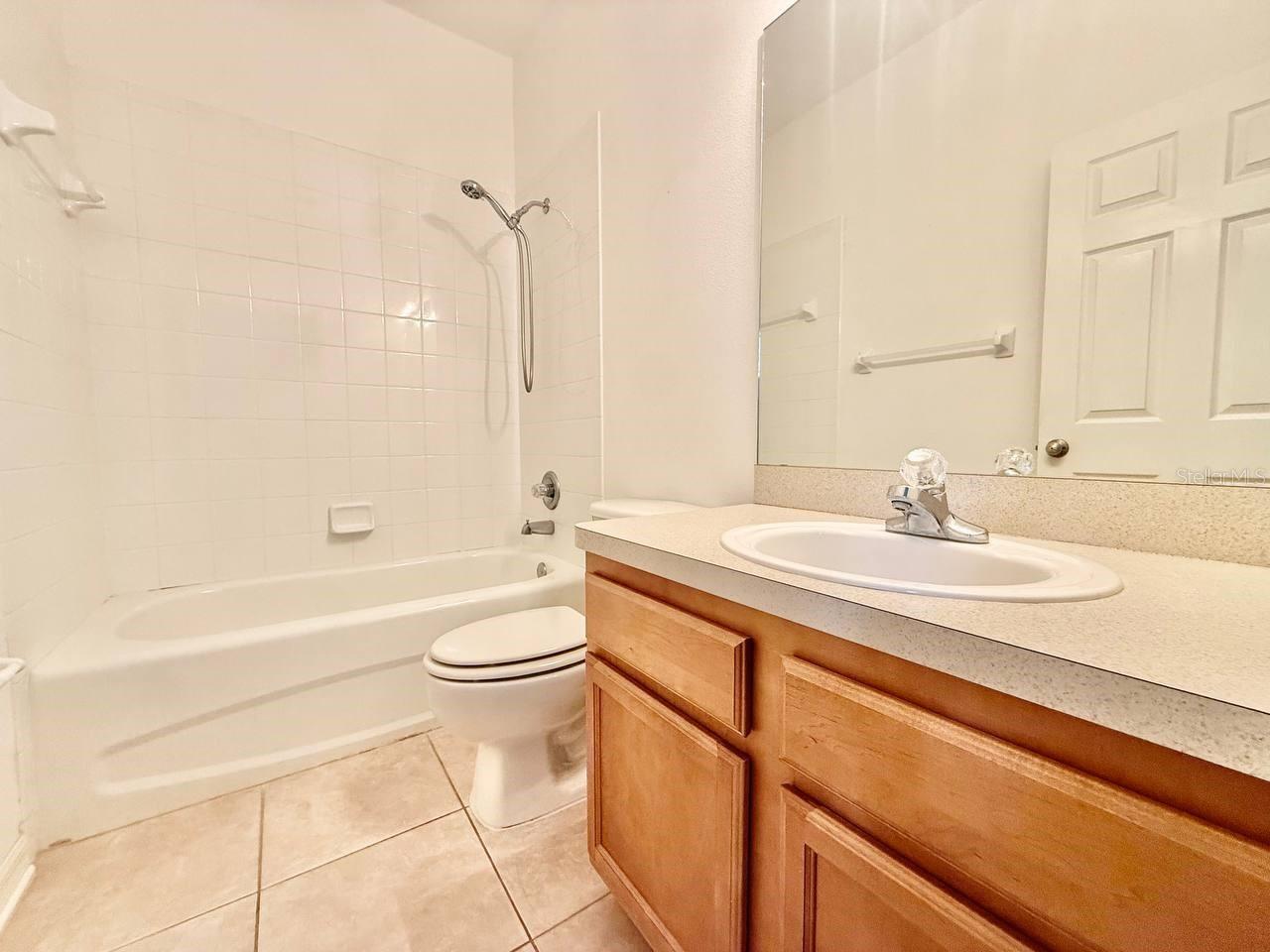 STONE RIDGE AT HIGHWOODS PRESE - Residential Lease
