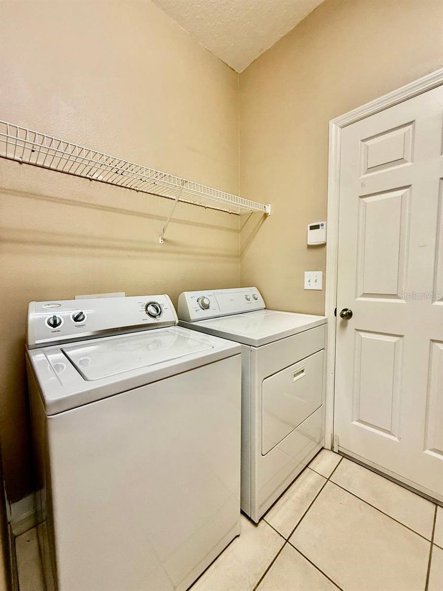 STONE RIDGE AT HIGHWOODS PRESE - Residential Lease