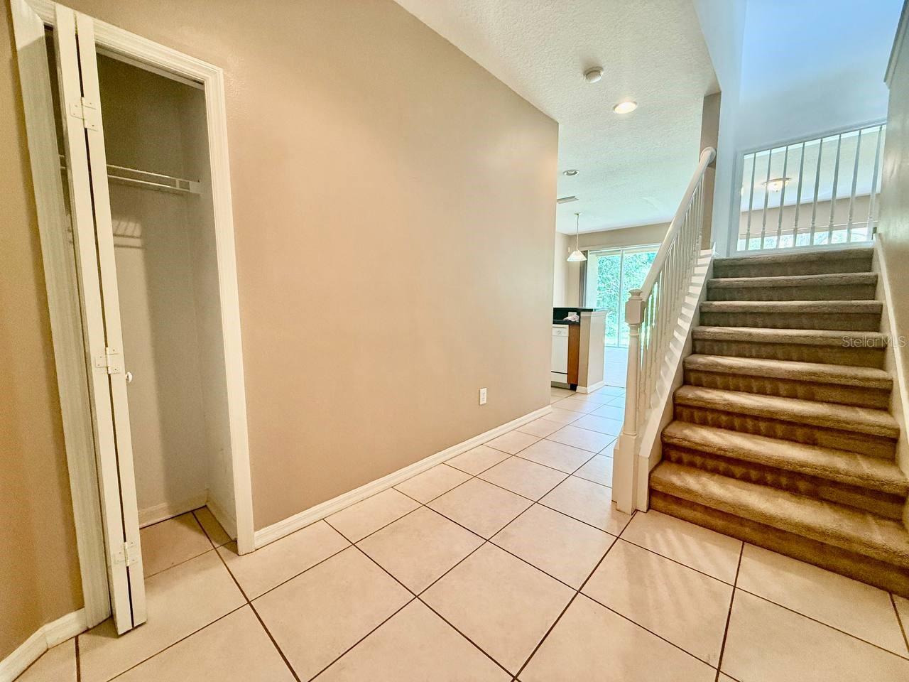 STONE RIDGE AT HIGHWOODS PRESE - Residential Lease