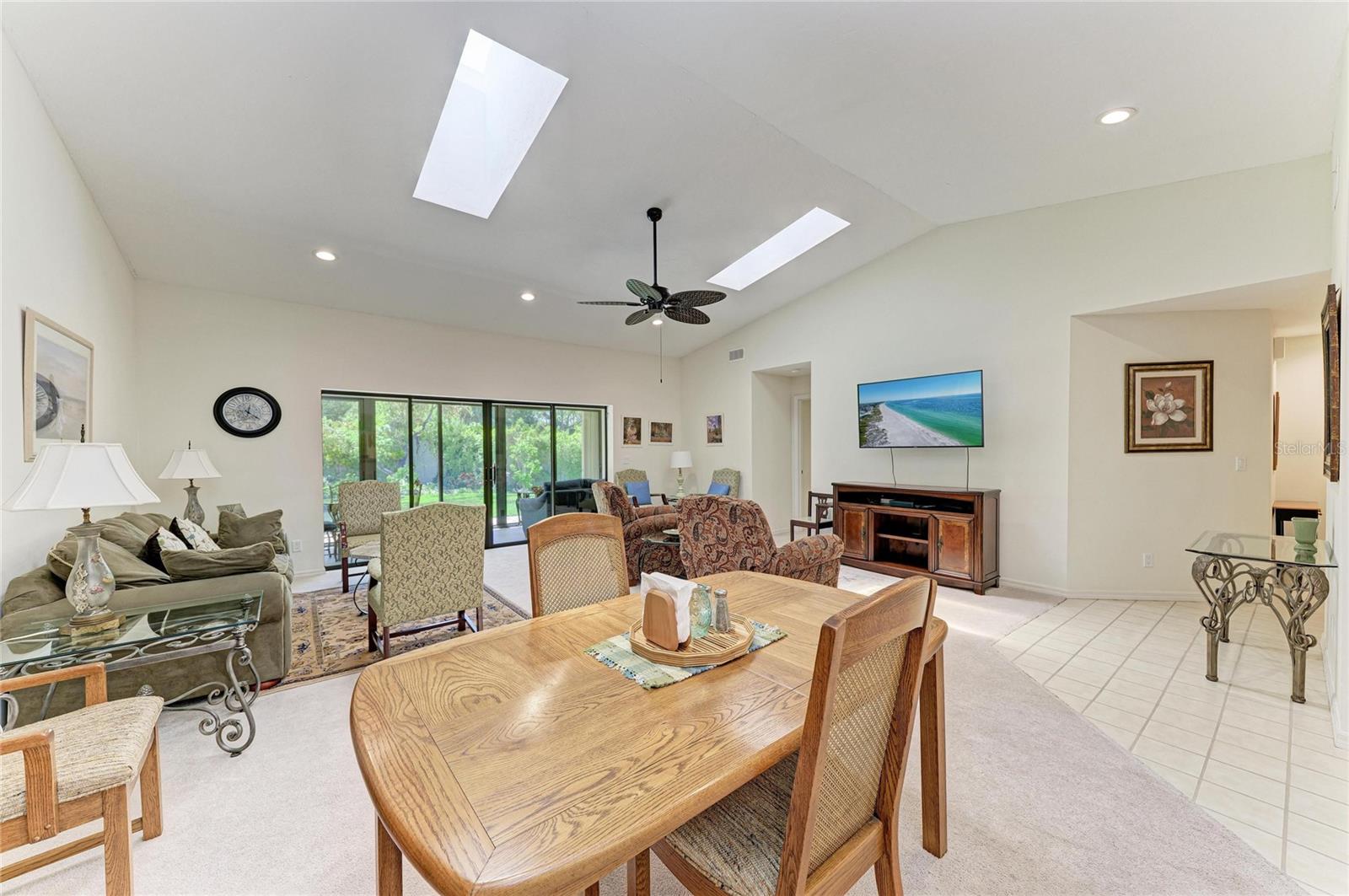 LAKESHORE VILLAGE - Residential