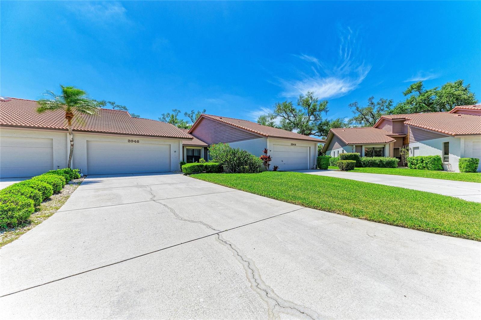 LAKESHORE VILLAGE - Residential