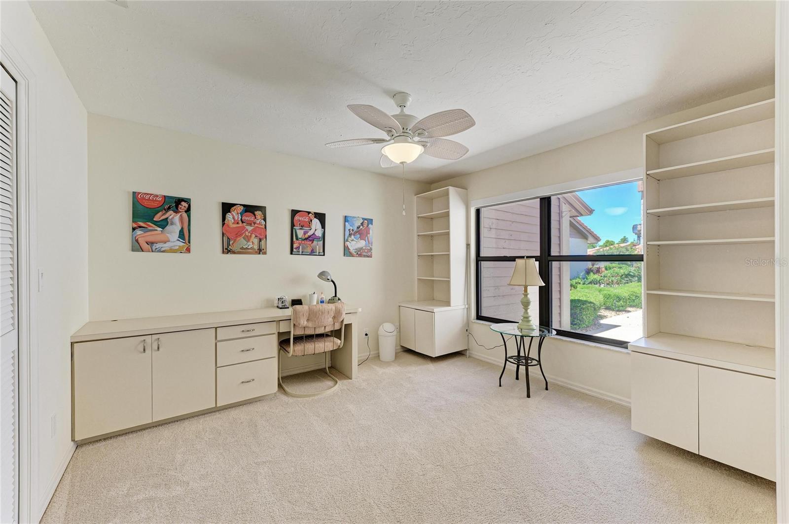 LAKESHORE VILLAGE - Residential