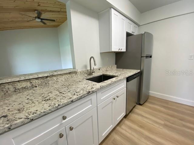 LA COSTA BRAVA CONDO 1 - Residential Lease