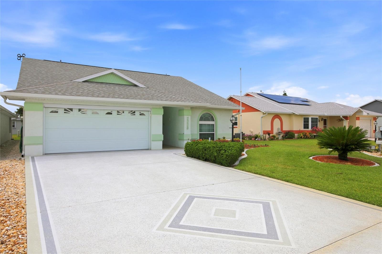 VANTAGE POINTE PH 02 - Residential