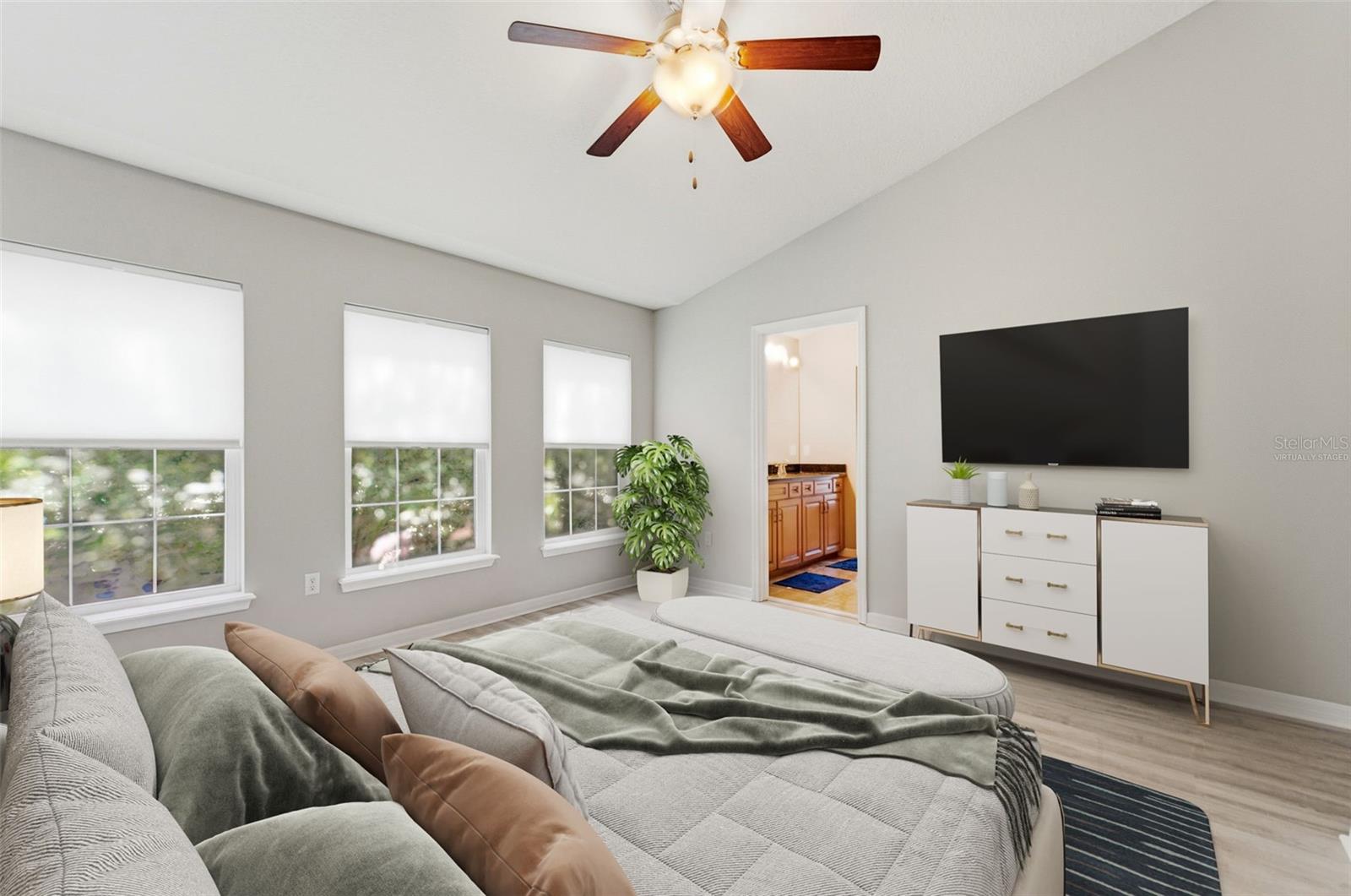 SCHOONER COVE A CONDO PH 17 - Residential