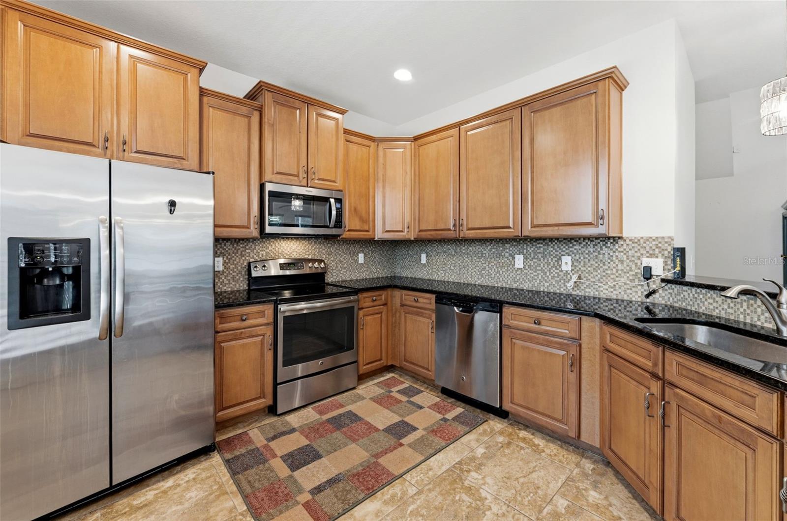SCHOONER COVE A CONDO PH 17 - Residential