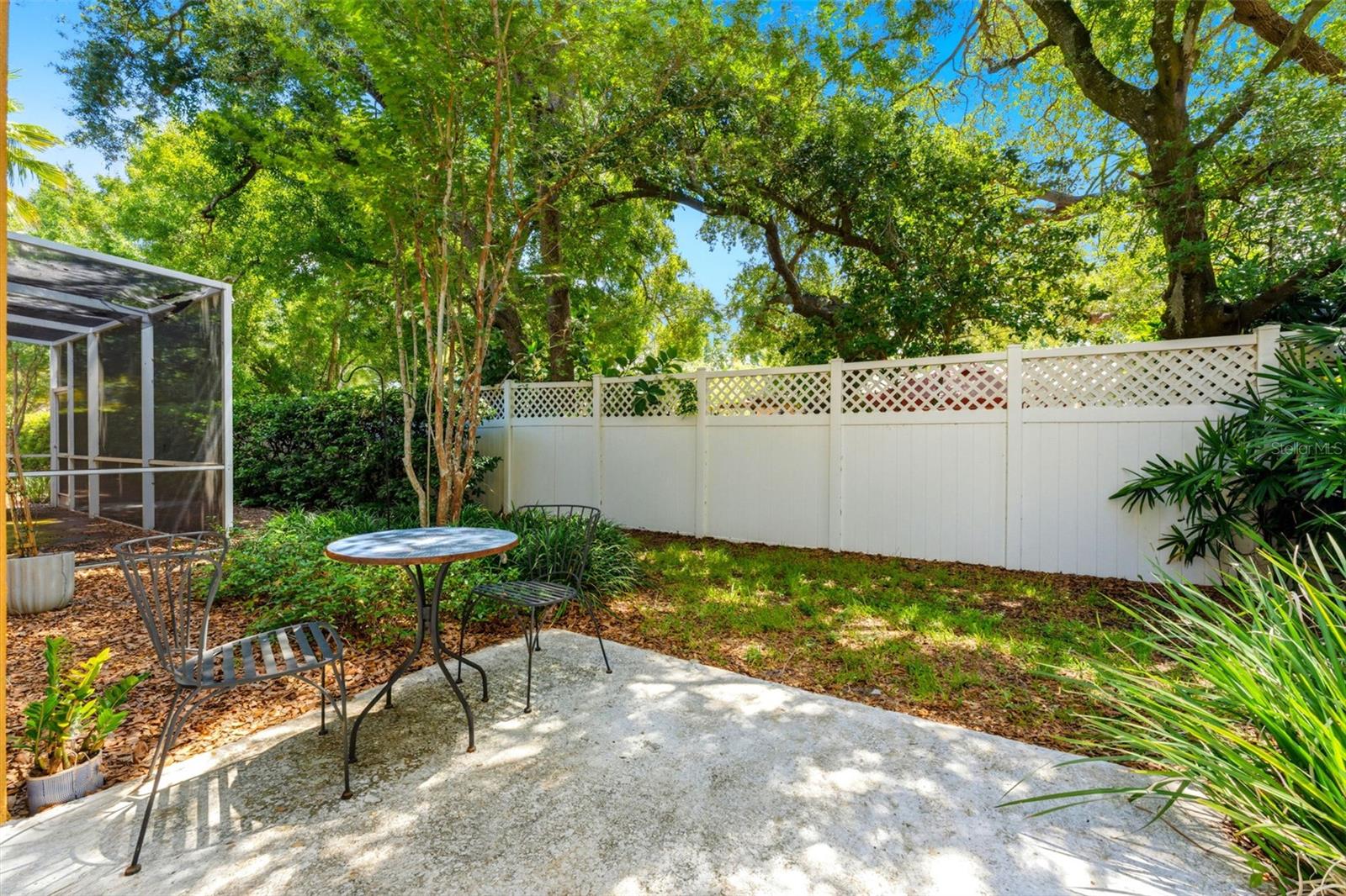 SCHOONER COVE A CONDO PH 17 - Residential