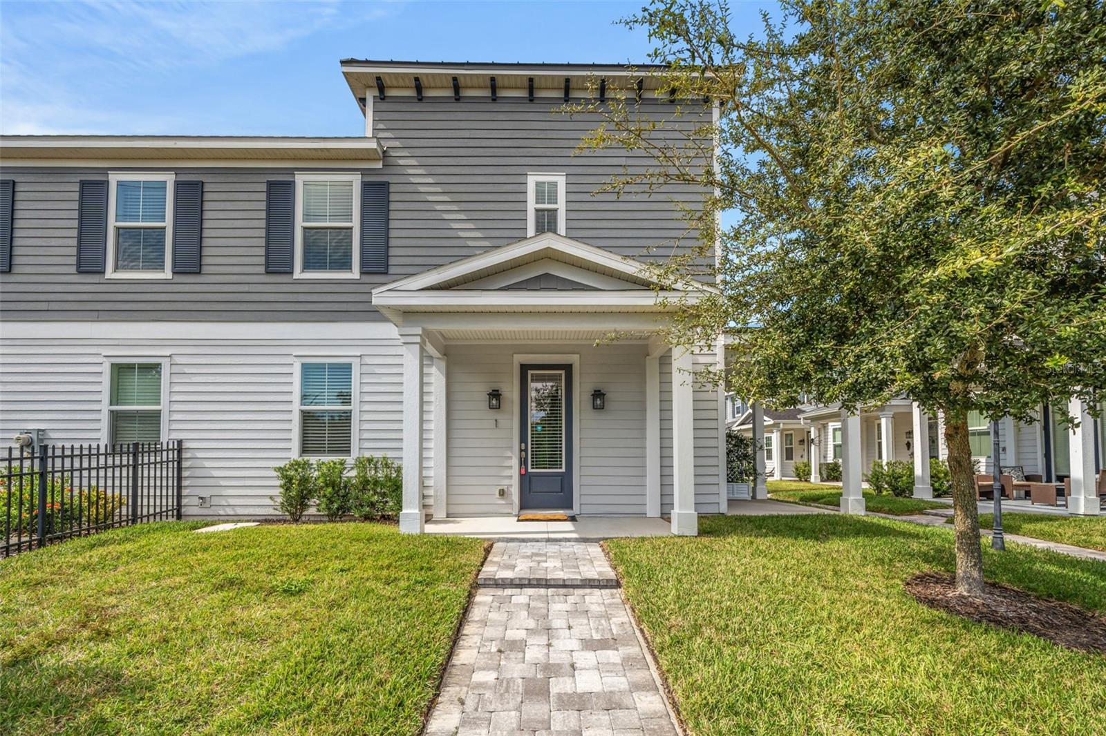 CAMELLIA SQUARE TWNHMS - Residential Lease