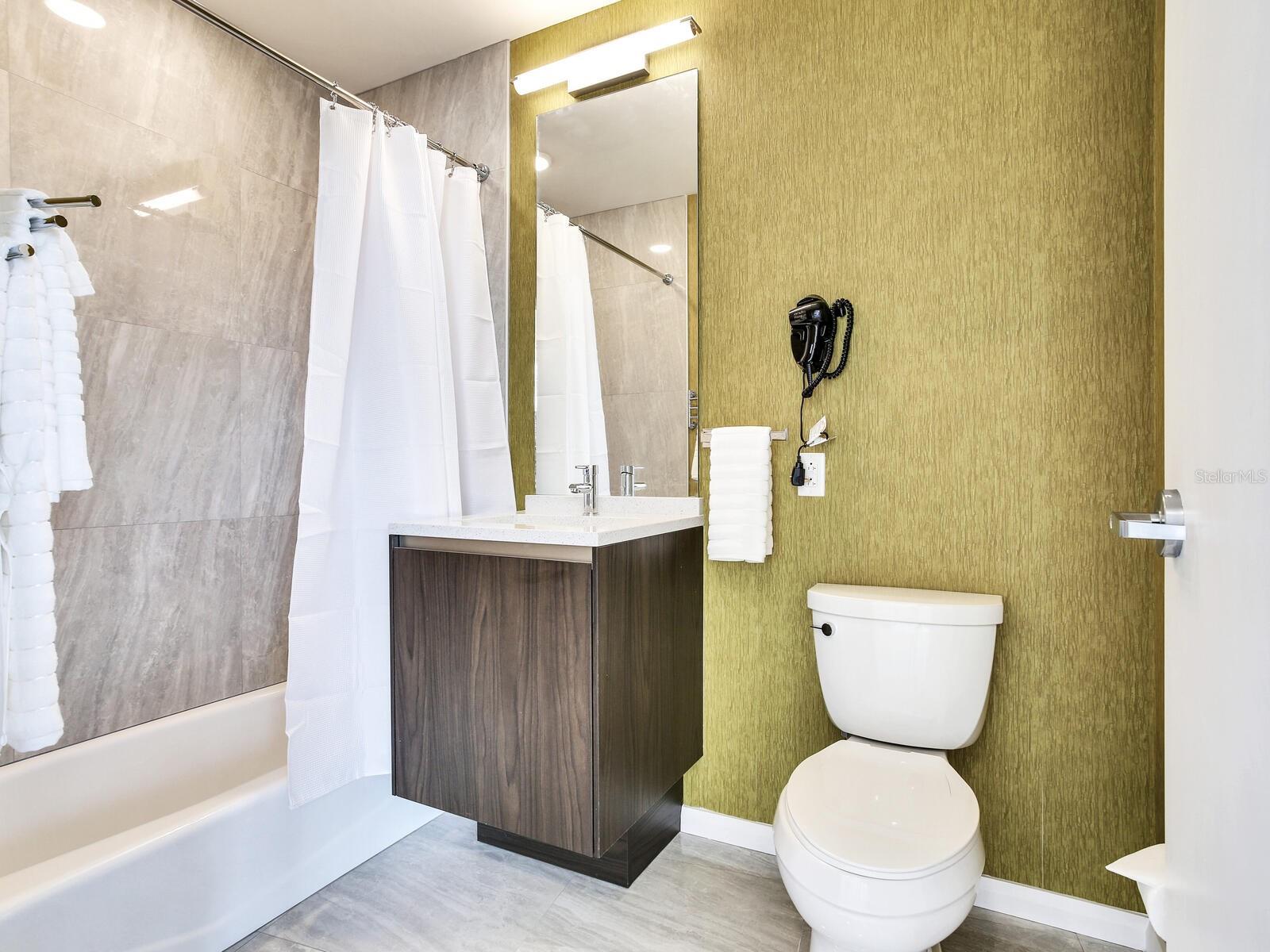 AQUATICA CONDO - Residential Lease