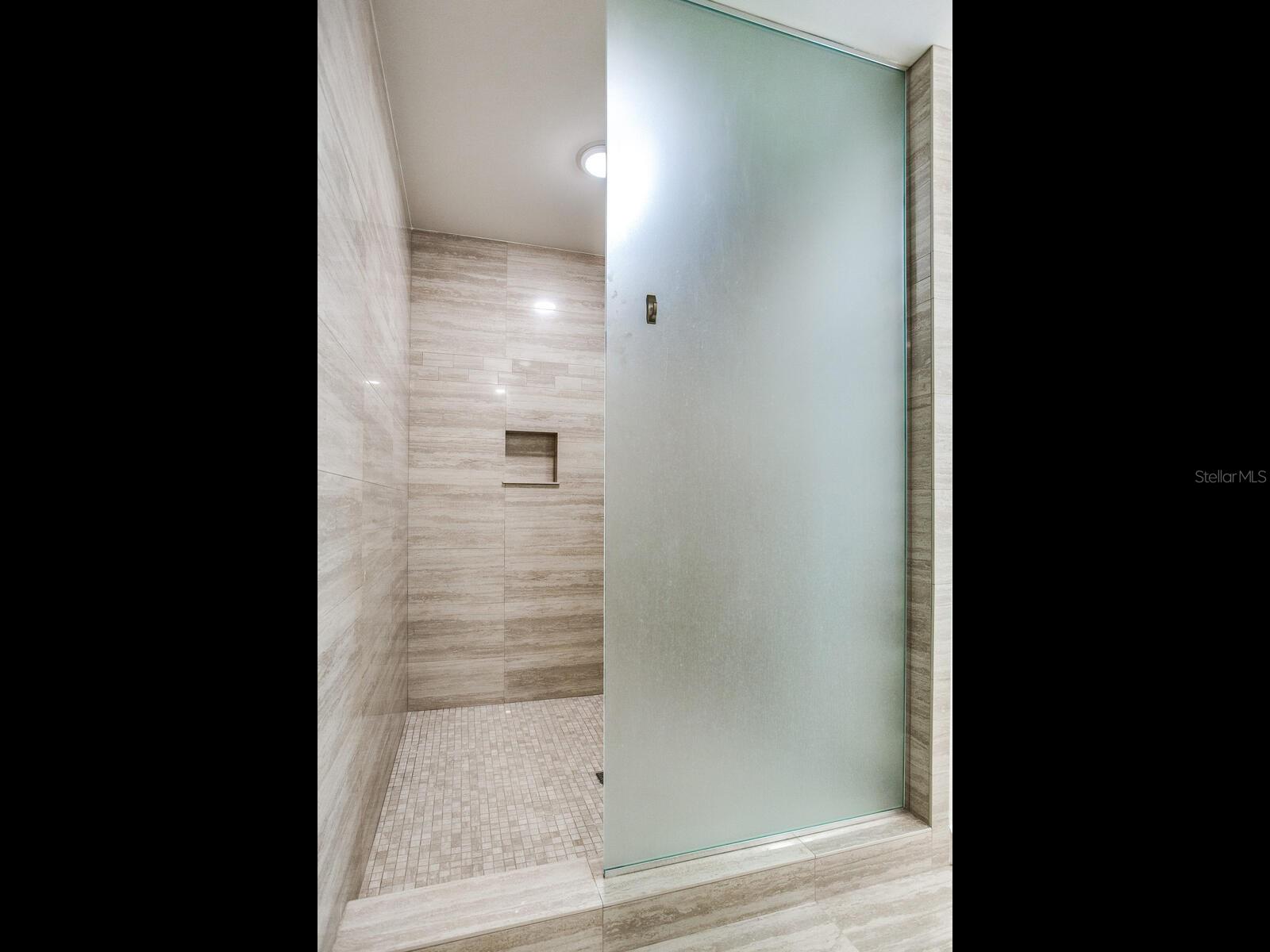 AQUATICA CONDO - Residential Lease