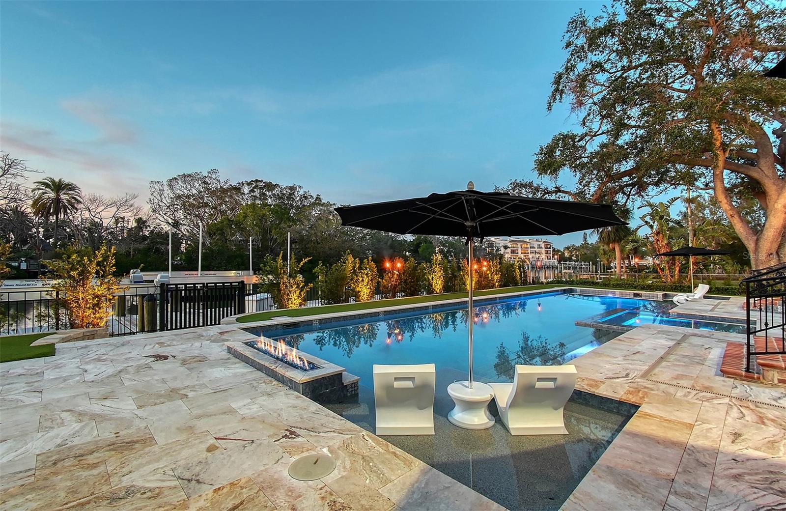 BAY POINT PARK 2 - Residential