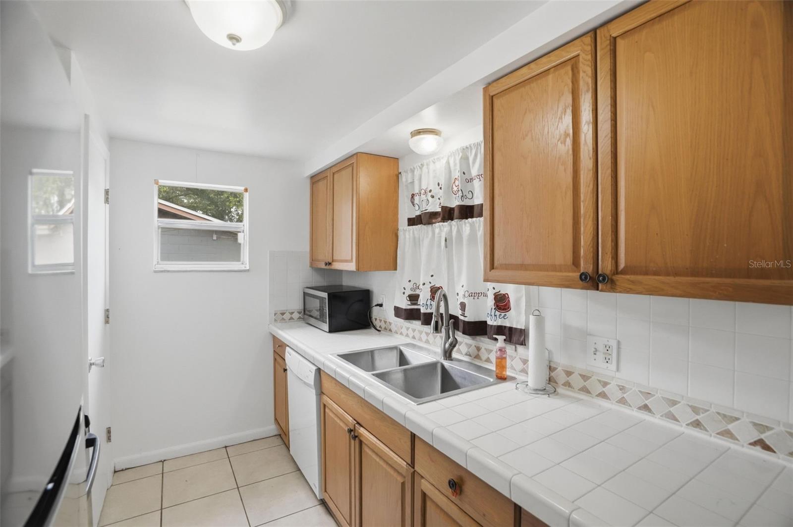 GREENDALE ESTATES 1ST ADD - Residential
