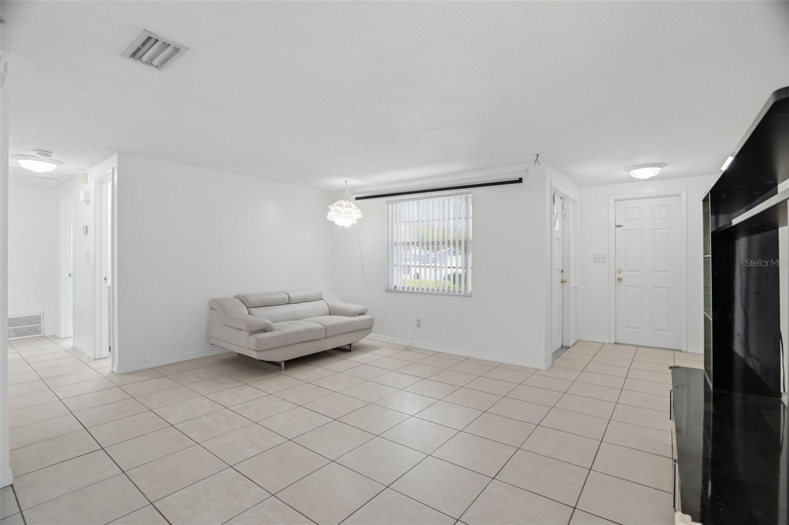 GREENDALE ESTATES 1ST ADD - Residential