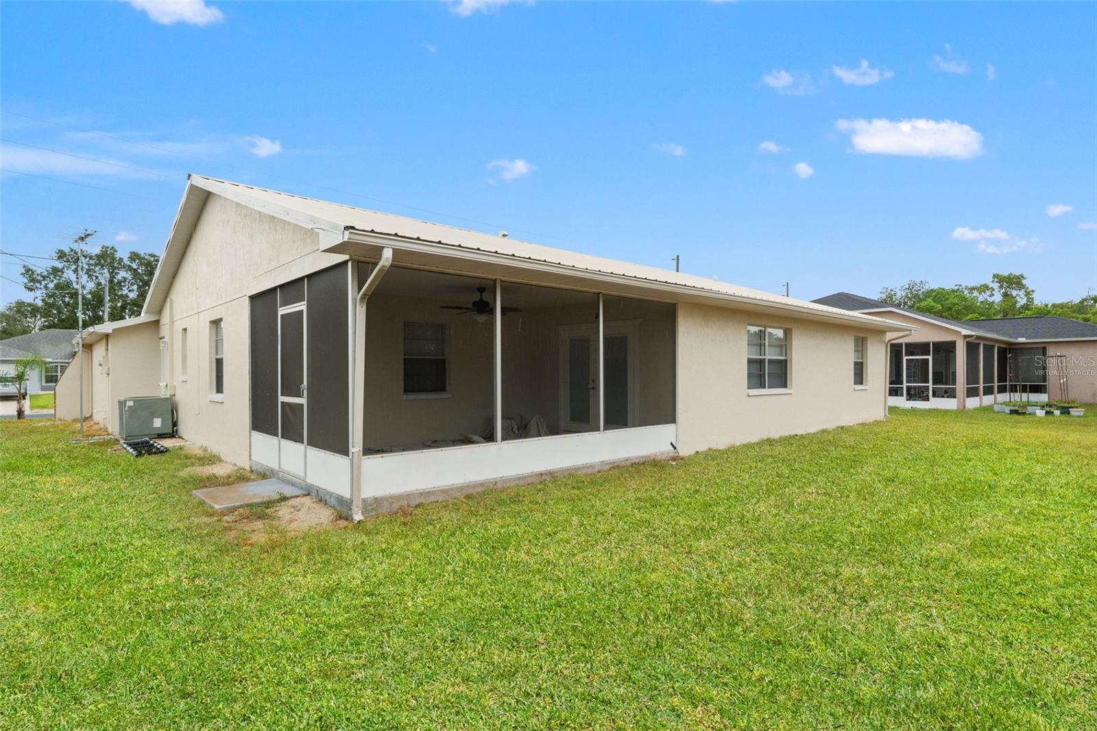 SPRING HILL - Residential