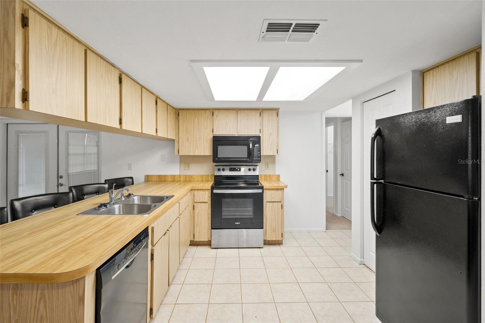 SPRING HILL - Residential