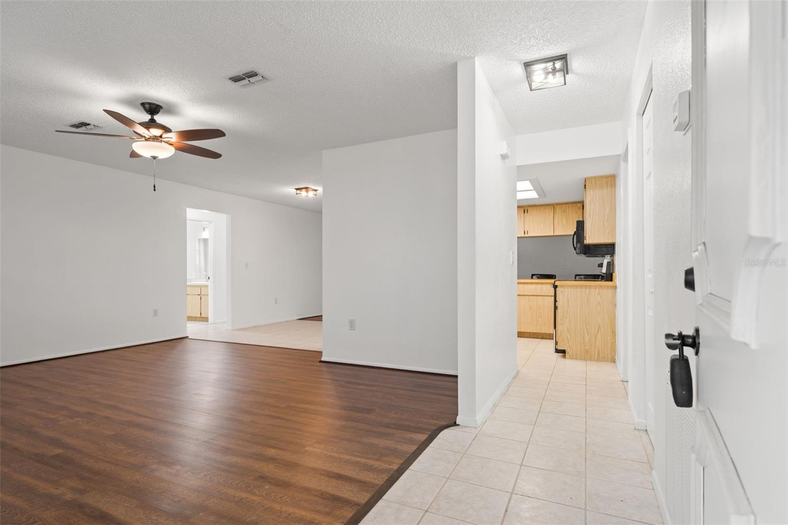 SPRING HILL - Residential