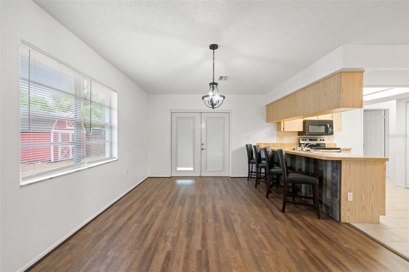 SPRING HILL - Residential