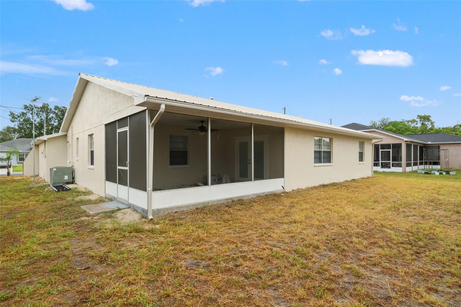 SPRING HILL - Residential