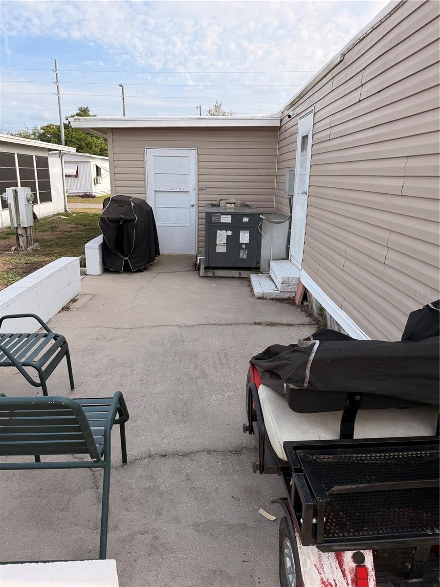 SLEEPY HOLLOW MOBILE ESTATES - Residential