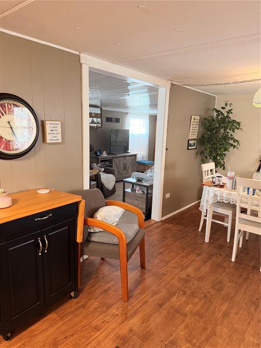 SLEEPY HOLLOW MOBILE ESTATES - Residential