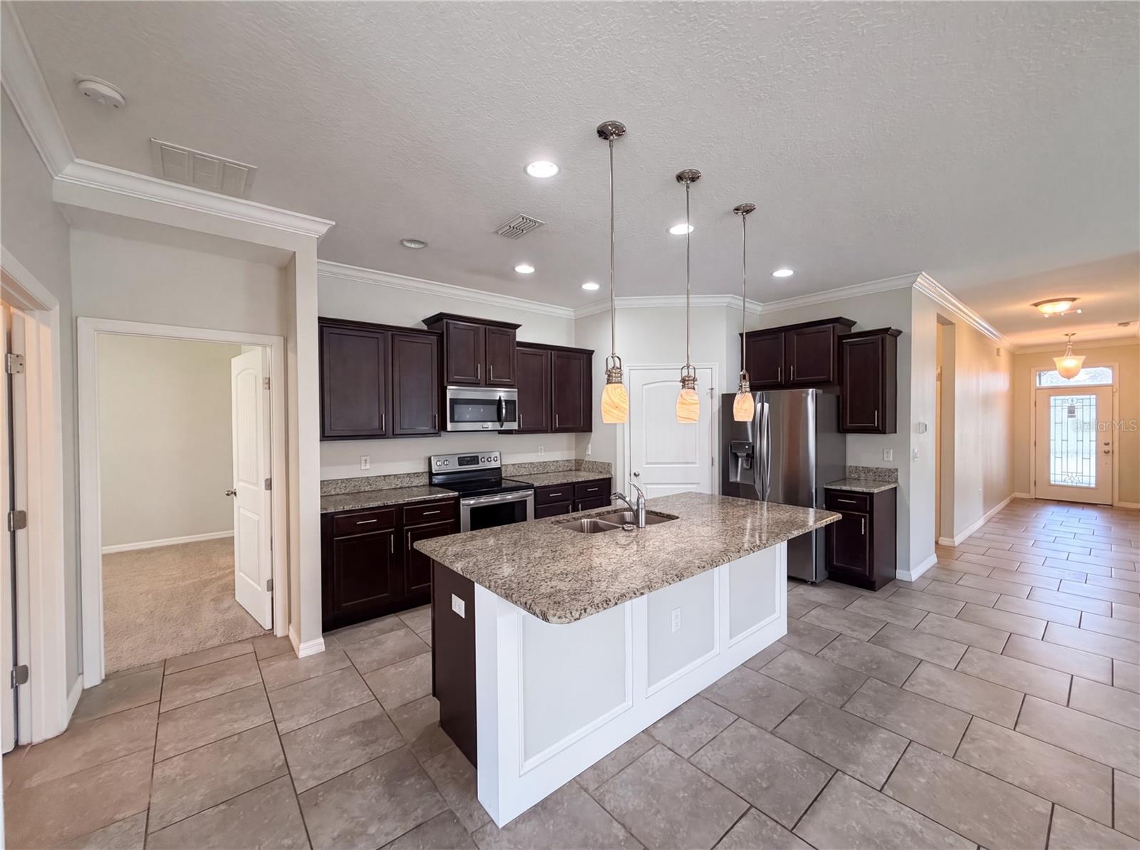 LAKESIDE LANDINGS PH 01 - Residential