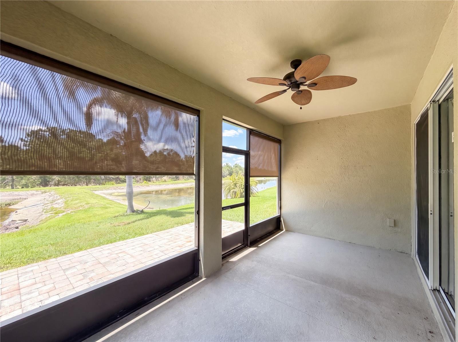 LAKESIDE LANDINGS PH 01 - Residential