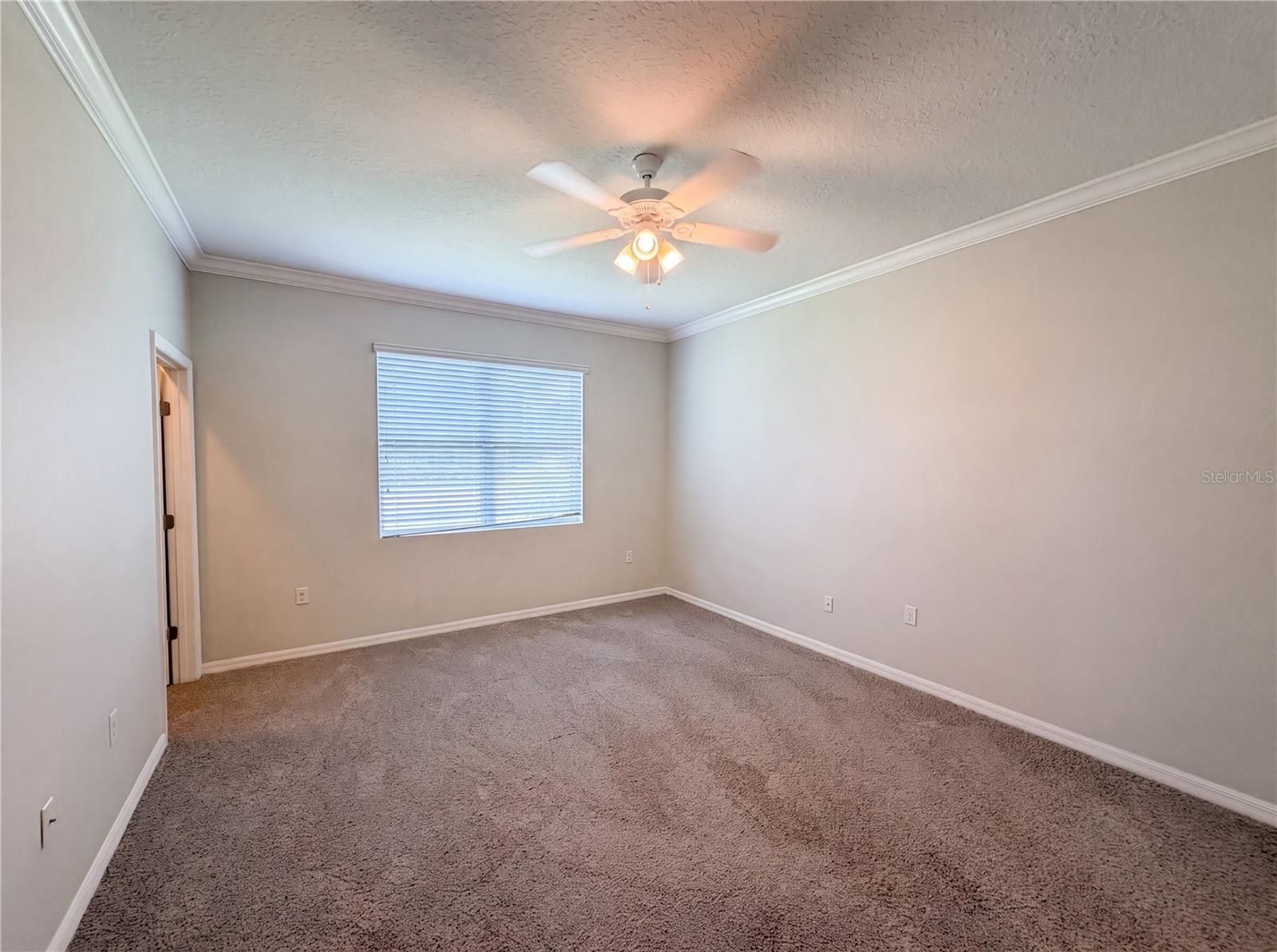 LAKESIDE LANDINGS PH 01 - Residential