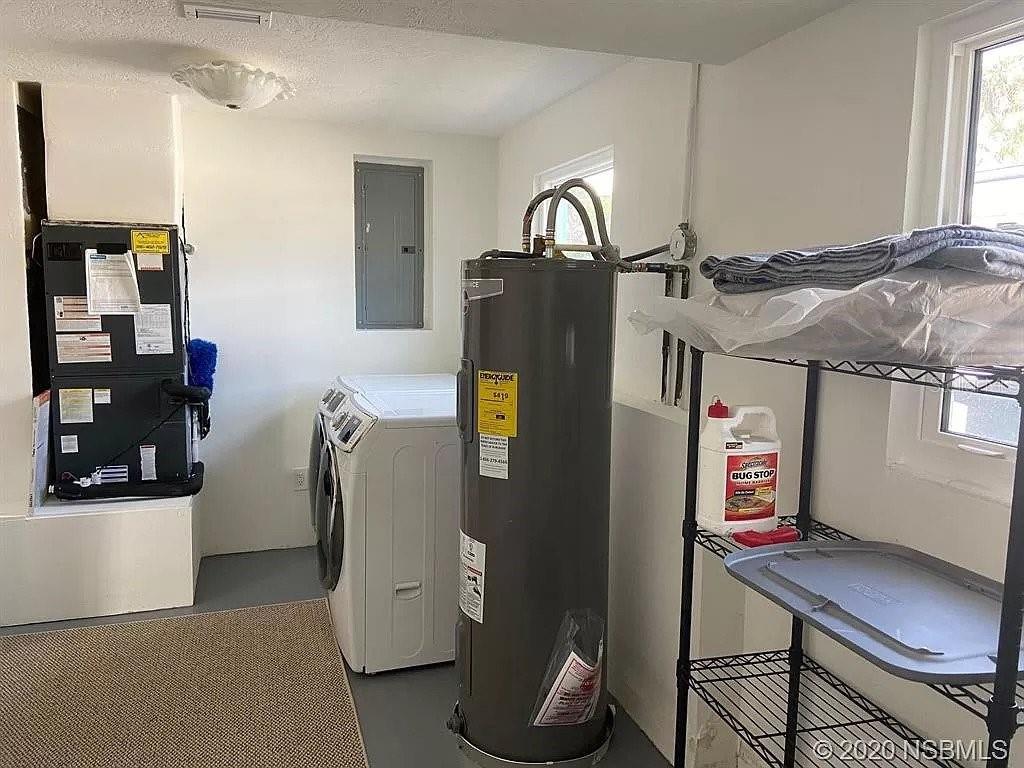 NEW SMYRNA BEACH - Residential Lease