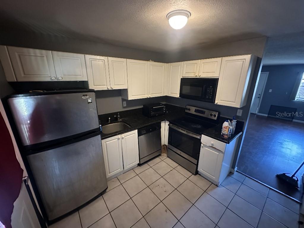 RENAISSANCE VILLAS CONDO - Residential