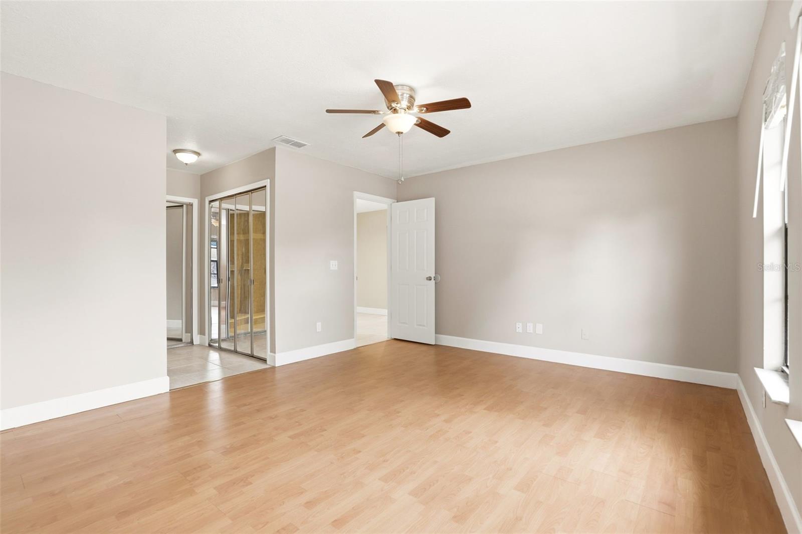 CLUBHOUSE ESTATES - Residential