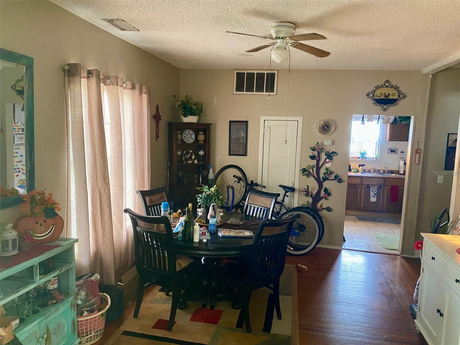 MARSHALL PARK DAYTONA BEACH - Residential Income