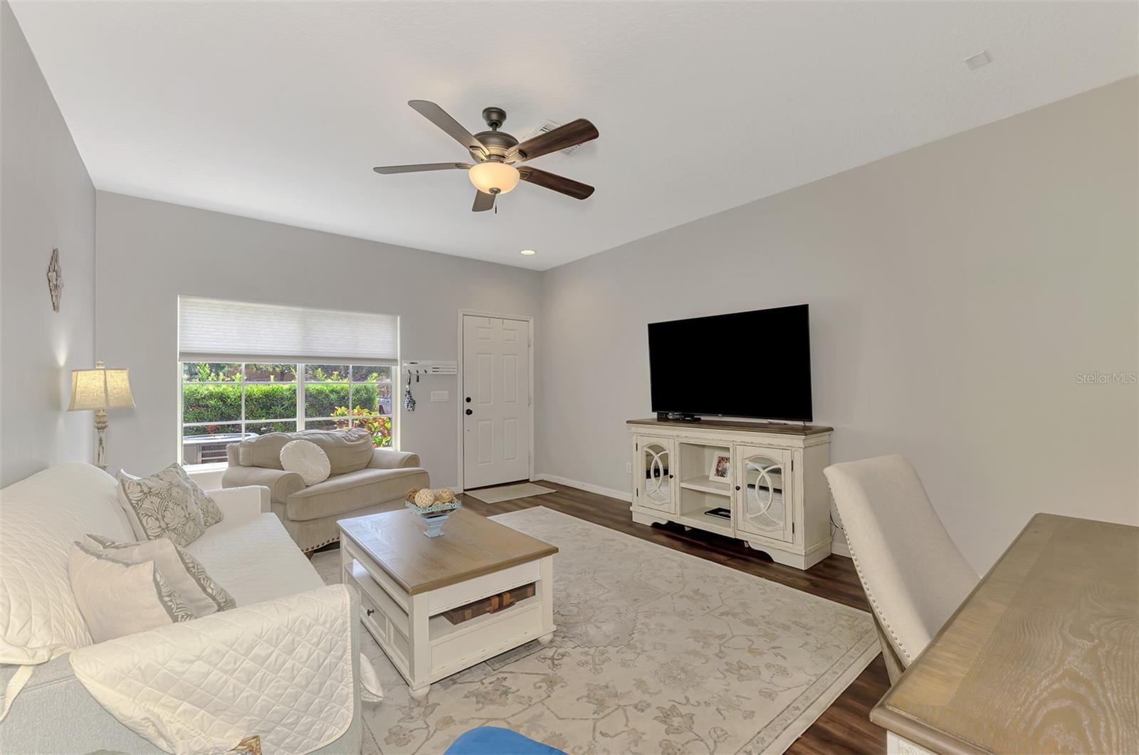 THE TWNHMS AT LIGHTHOUSE COVE I - Residential
