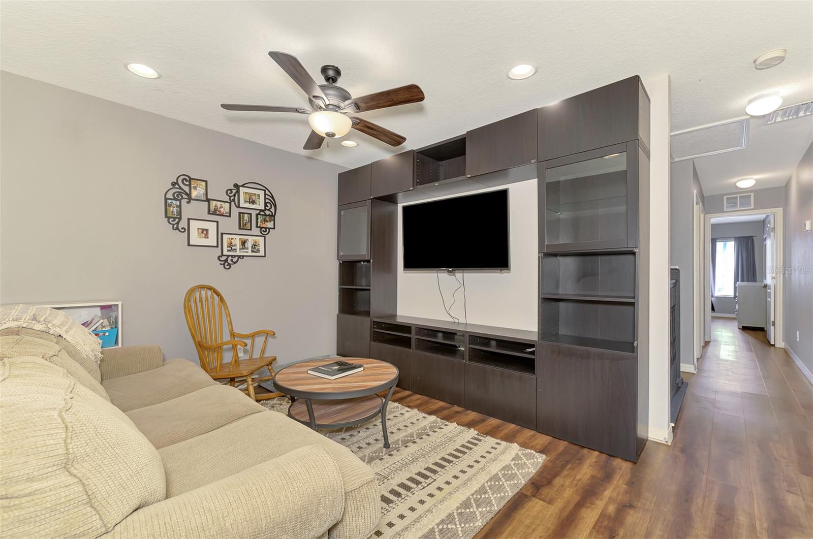 THE TWNHMS AT LIGHTHOUSE COVE I - Residential