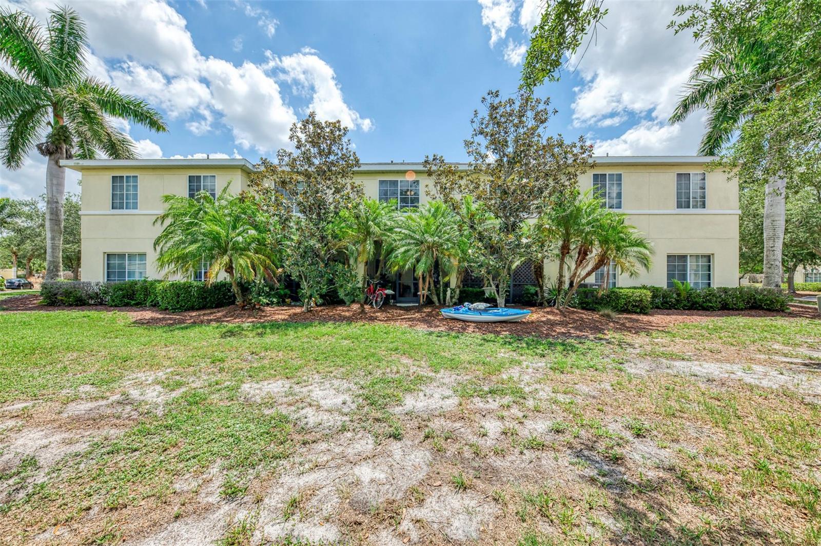 THE TWNHMS AT LIGHTHOUSE COVE I - Residential