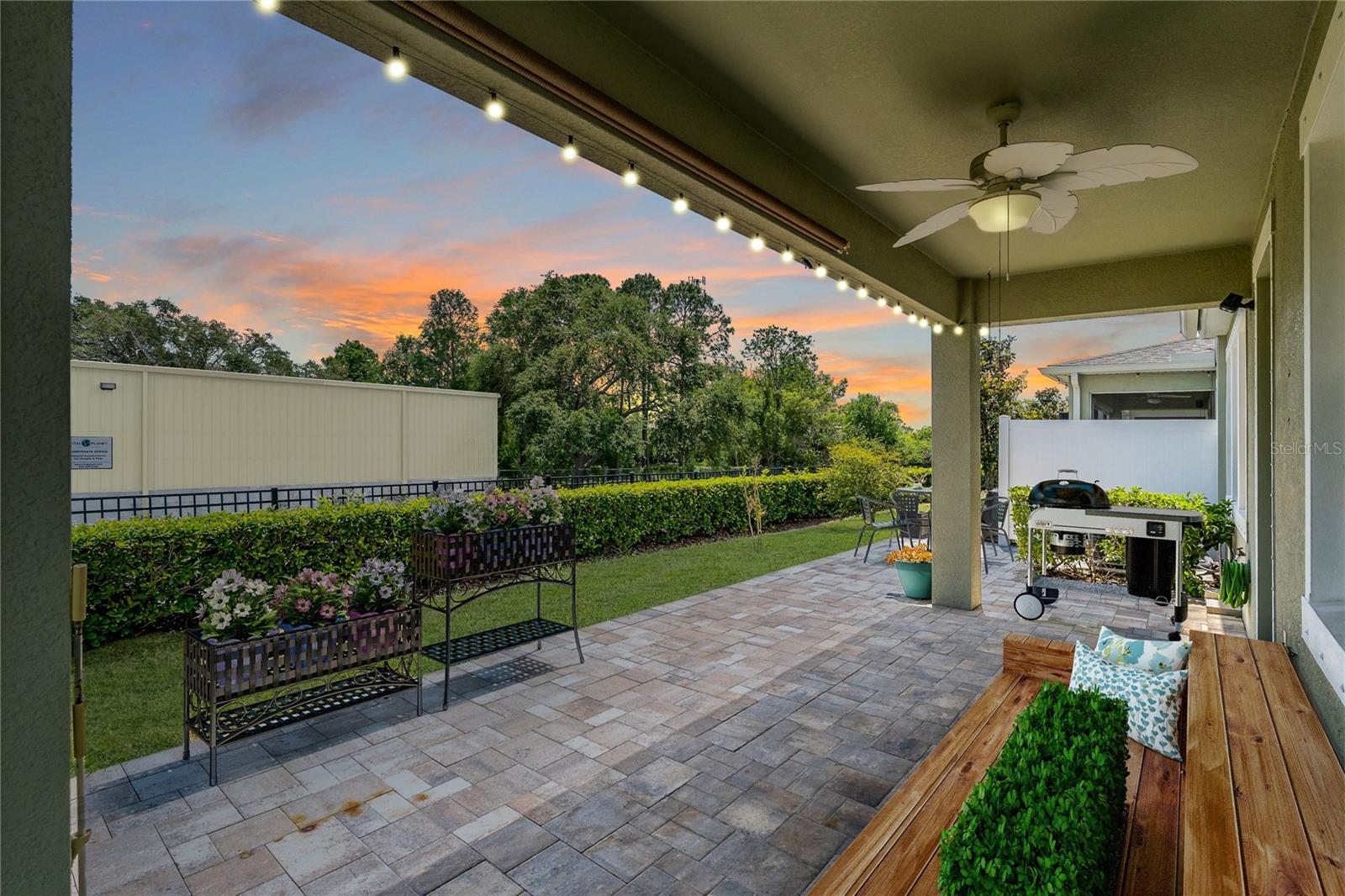 OZONA VILLAGE OF PALM HARBOR - Residential