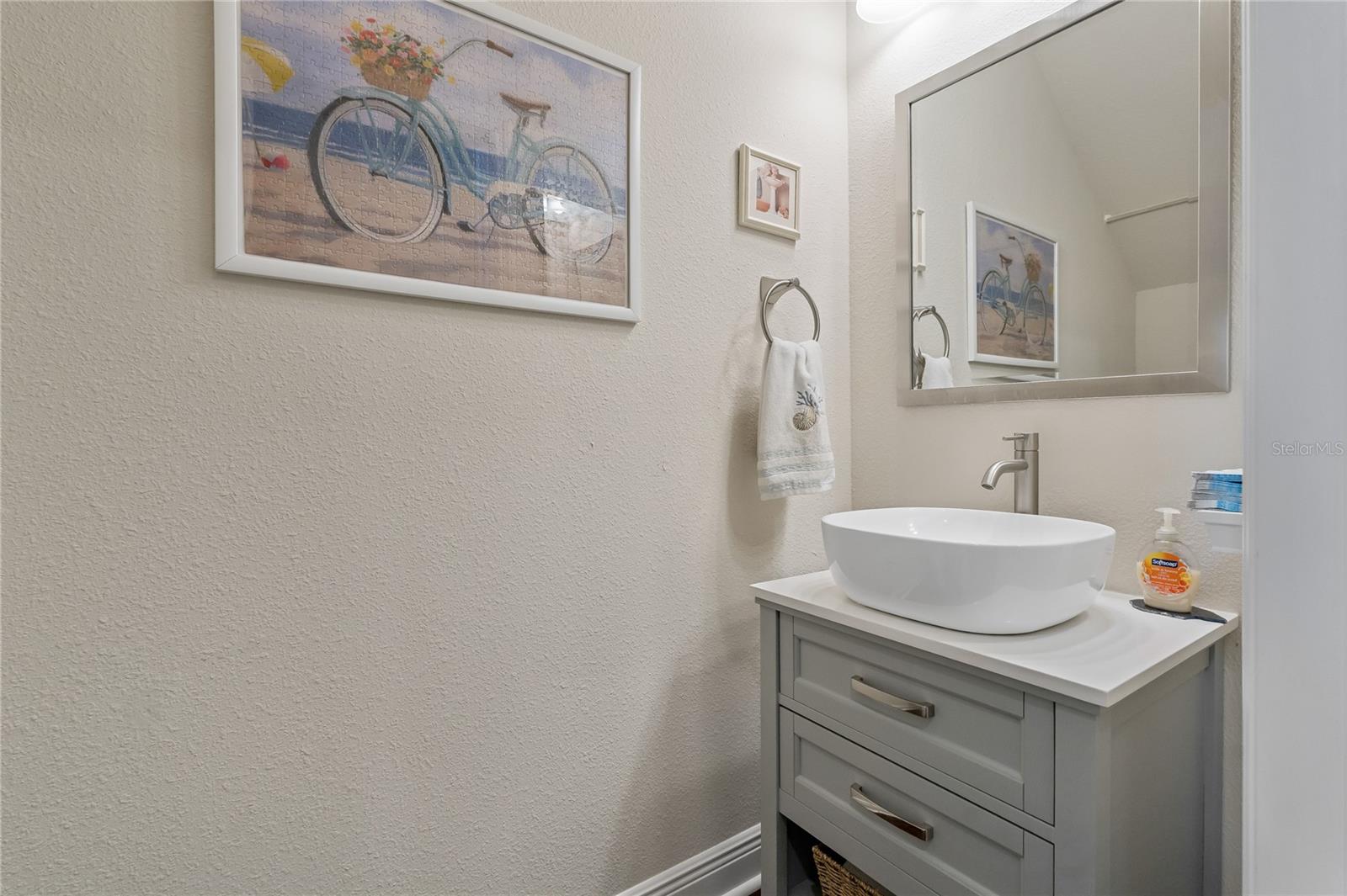 OZONA VILLAGE OF PALM HARBOR - Residential