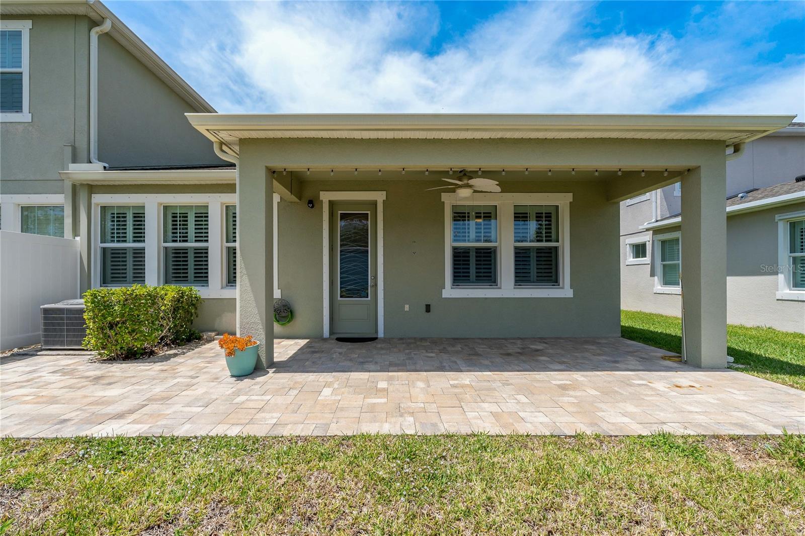 OZONA VILLAGE OF PALM HARBOR - Residential