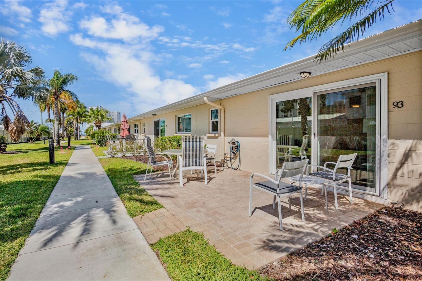 JAMAICA ROYALE - Residential