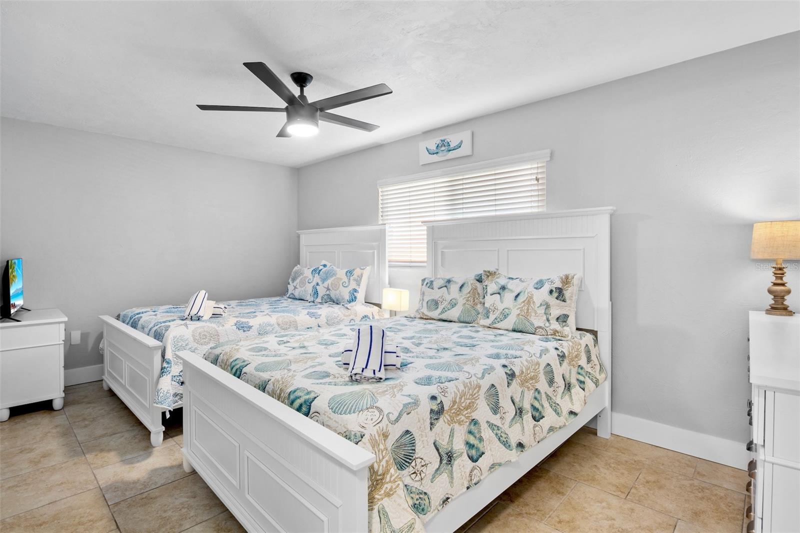 JAMAICA ROYALE - Residential