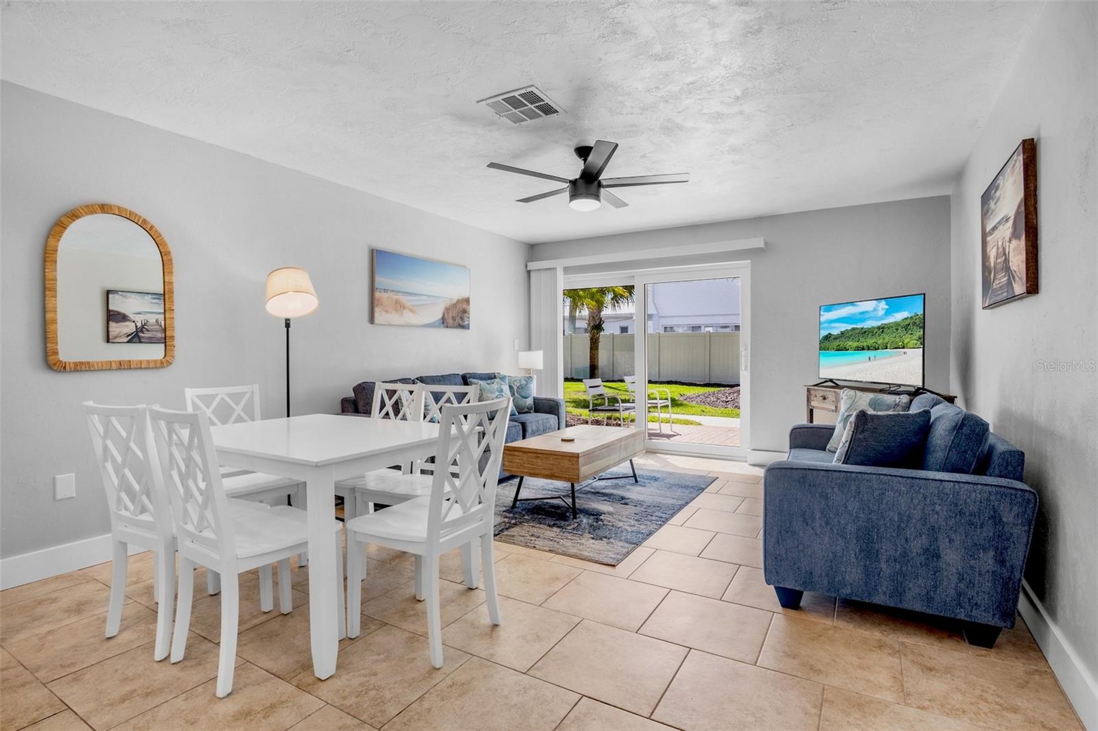 JAMAICA ROYALE - Residential